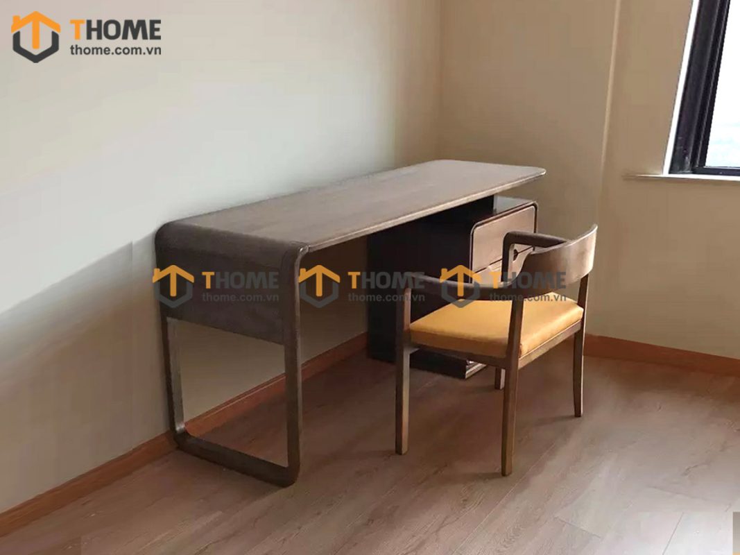 Bàn làm việc gỗ sồi tự nhiên Nova 3 hộc kéo kín chân 1.4m BLV1T-18SN
