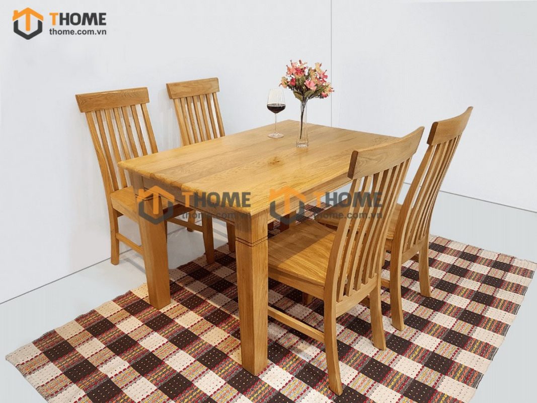 Bộ bàn ăn gỗ sồi Nga 4 ghế