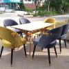 Ghế ăn gỗ sồi tự nhiên mặt nệm Collins GHEMN-23SN