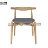 Ghế ăn gỗ sồi tự nhiên mặt nệm đầu bò Bull chân chéo GHEMN-07SN