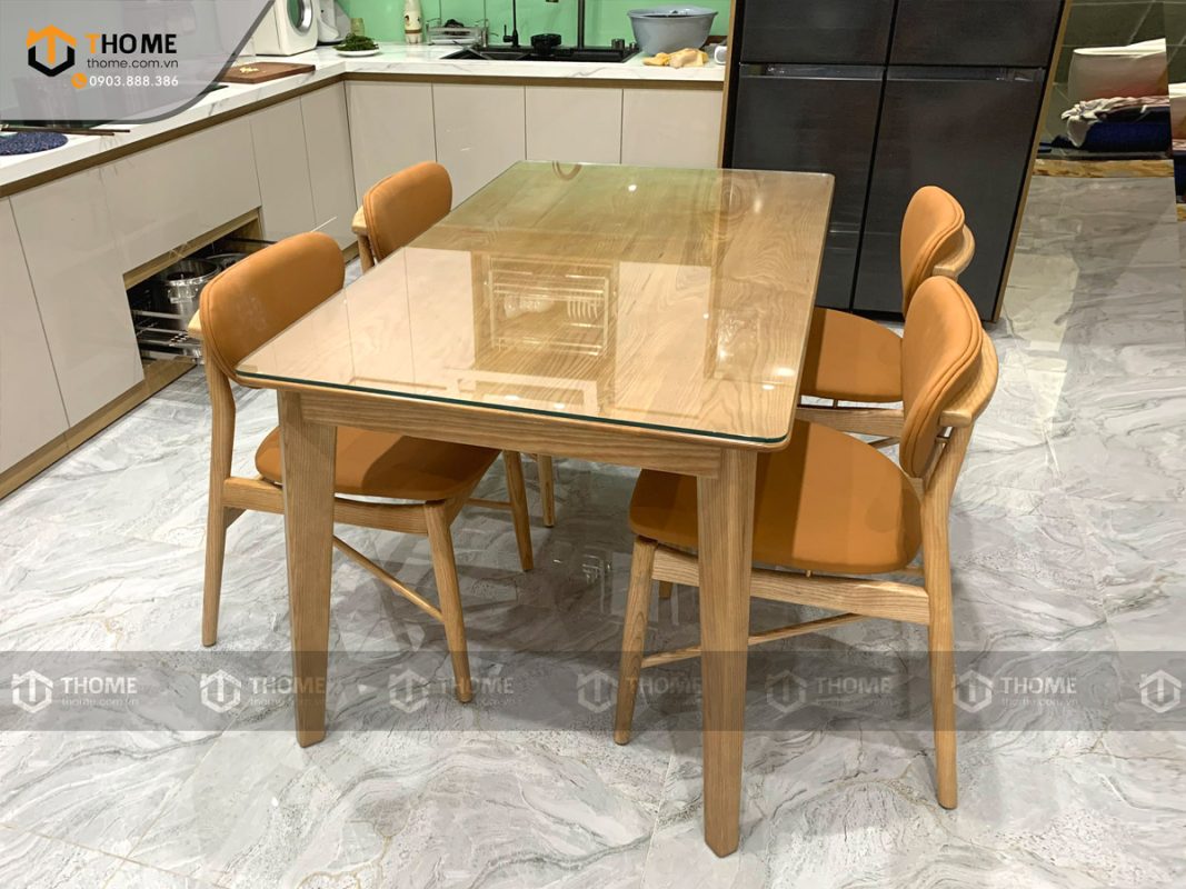 Ghế ăn gỗ sồi tự nhiên mặt nệm DW màu tự nhiên GHEMN-44SN