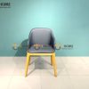 Ghế ăn gỗ sồi tự nhiên mặt nệm Grace có tay GHEMN-02SN