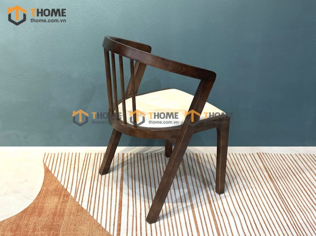 Ghế ăn gỗ sồi tự nhiên mặt nệm lưng cong 5 nan GHEMN-39SN