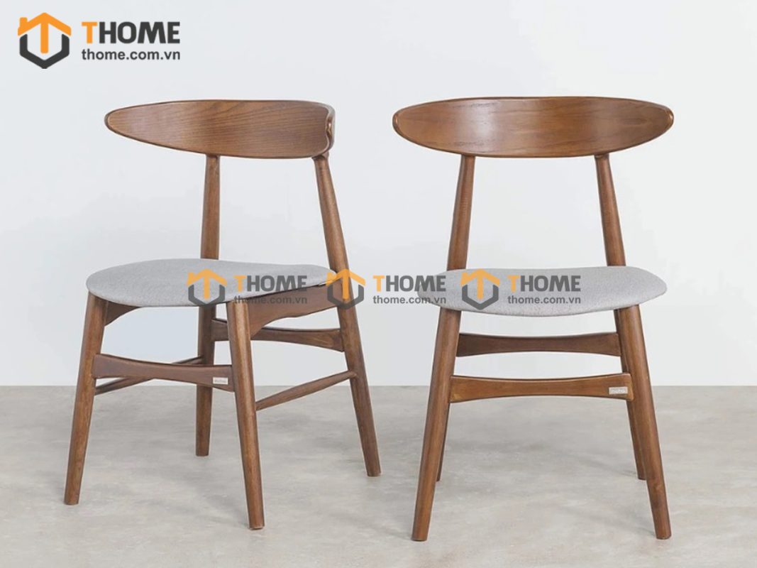 Ghế ăn gỗ sồi tự nhiên mặt nệm mặt trăng GHEMN-15SN