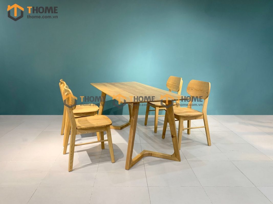 Ghế ăn gỗ sồi tự nhiên tai voi óc chó màu tự nhiên GHEMG-01SN