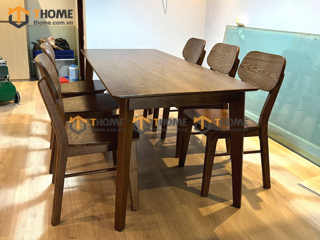 Ghế ăn gỗ sồi tự nhiên tai voi màu óc chó GHEMG-02SN