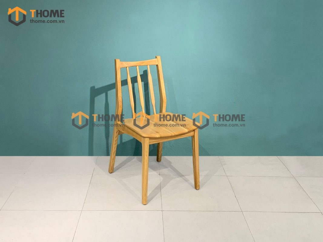 Ghế ăn gỗ sồi tự nhiên Titan màu tự nhiên GHEMG-13SN