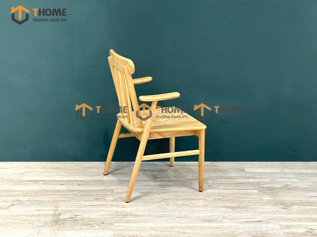 Ghế ăn gỗ sồi tự nhiên Titan có tay màu tự nhiên GHEMG-15SN