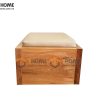 Ghế đôn gỗ sồi tự nhiên mặt nệm hình vuông GHEDONMN-01SM
