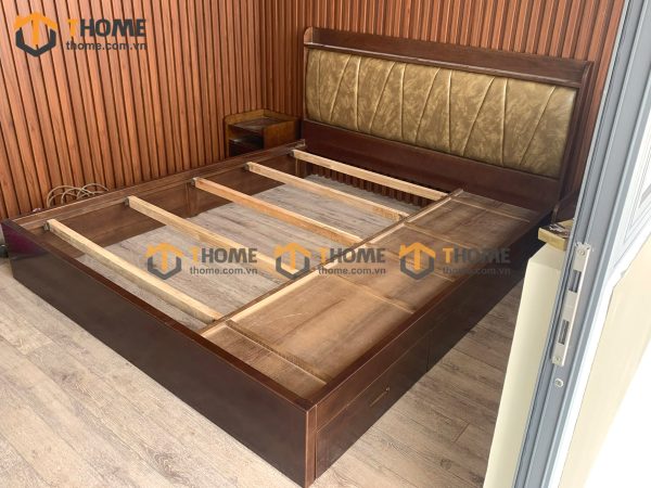 Giường ngủ gỗ sồi tự nhiên đầu nệm Luxury màu óc chó GNĐN-07SN