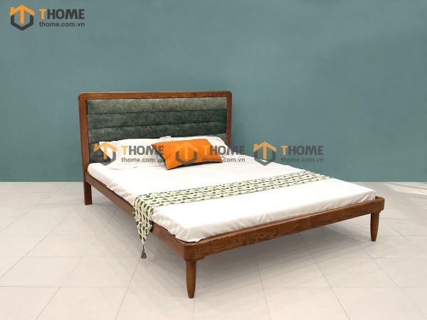 Giường ngủ gỗ sồi tự nhiên đầu nệm Sunrise màu óc chó GNĐN-06SN