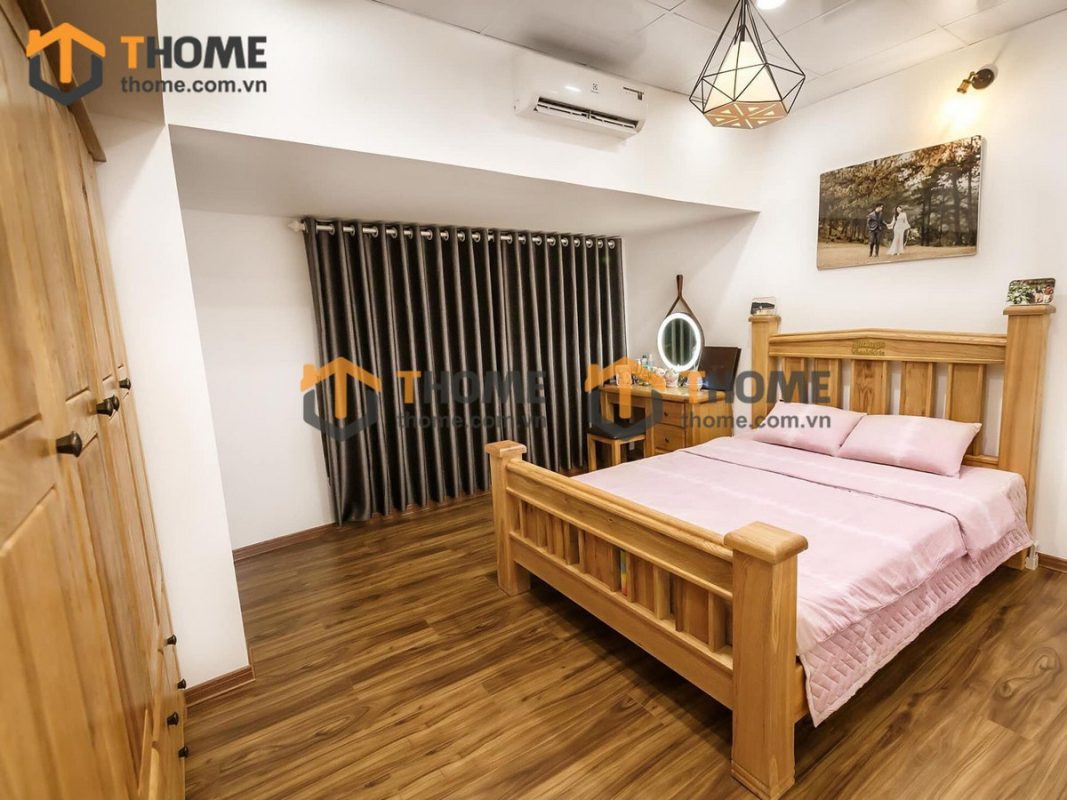 Giường ngủ gỗ sồi tự nhiên Woodstock màu tự nhiên GN-11SM