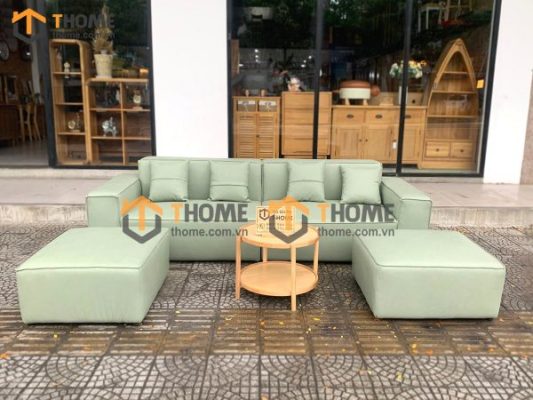 ý kiến của chuyên gia: Có nên đặt ghế sofa dưới bàn thờ không?