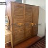 Tủ áo gỗ sồi tự nhiên 2 cánh lùa 1 cánh mở Titan màu óc chó TA-04SN