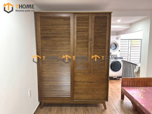 Tủ áo gỗ sồi tự nhiên 2 cánh lùa 1 cánh mở Sunrise màu óc chó TA-06SN