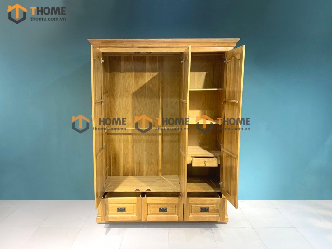 Tủ áo gỗ sồi tự nhiên 3 cánh mở pano TA-33SM