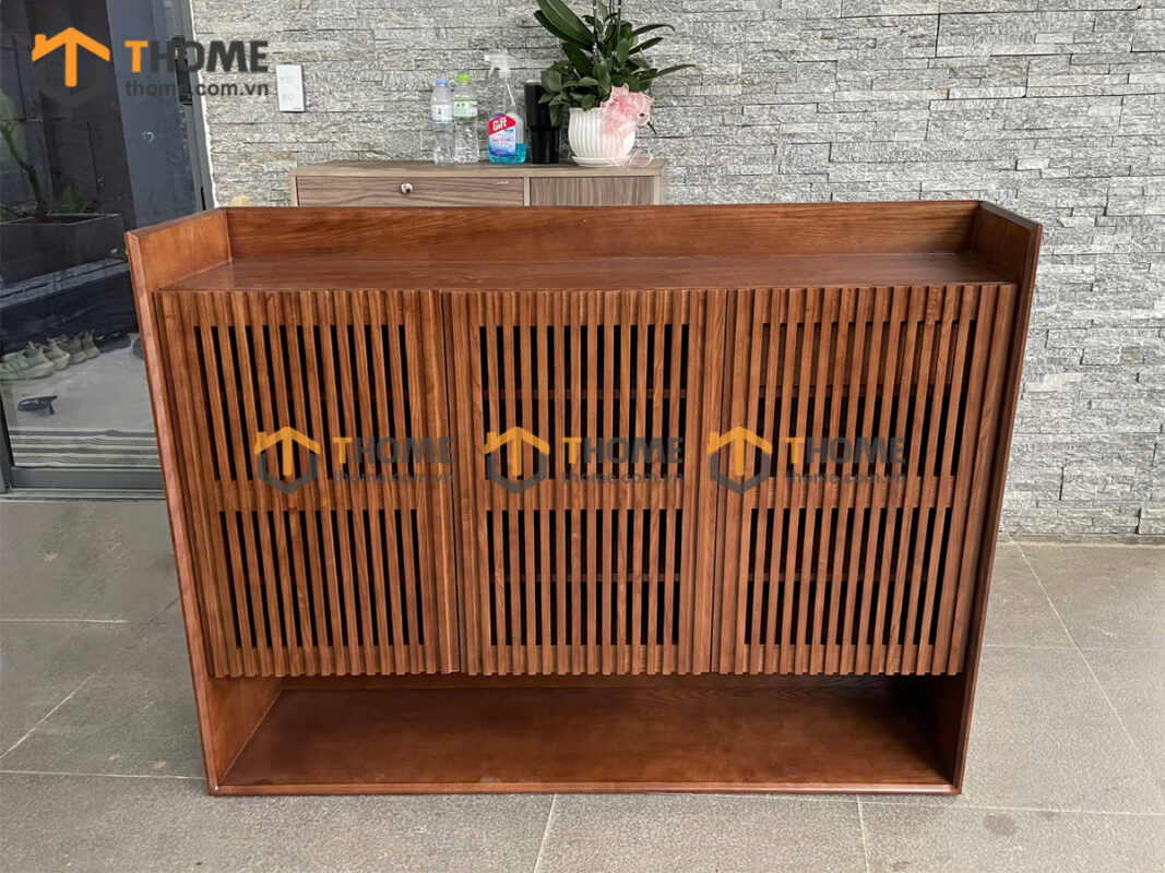 Tủ Giày Gỗ Sồi Tự Nhiên 3 Cánh Sọc Đứng Capri TG-05SN