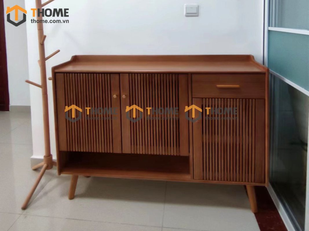 Tủ giày gỗ sồi tự nhiên 3 cánh sọc đứng Vega TG-06SN