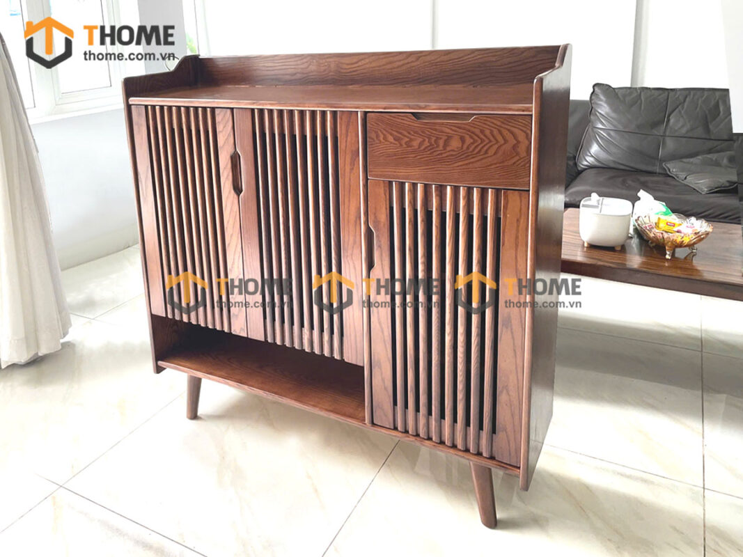Tủ Giày Gỗ Sồi Tự Nhiên 3 Cánh Sọc Đứng Vega TG-06SN