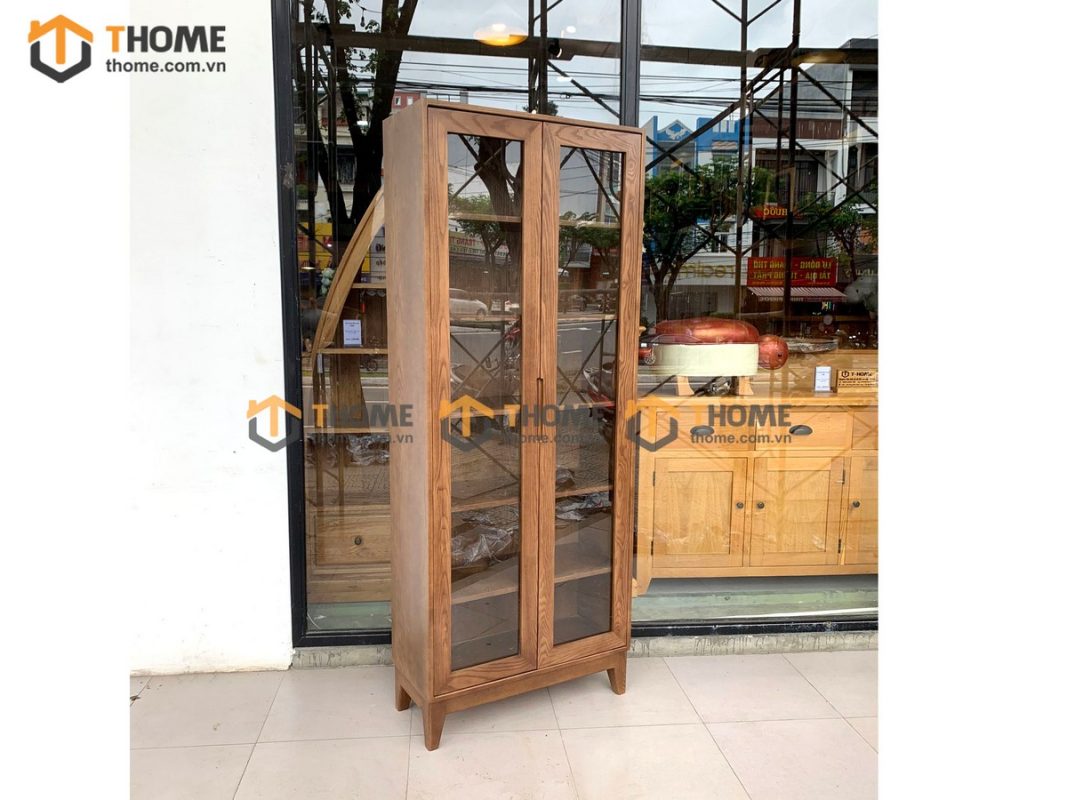 Tủ kính gỗ sồi tự nhiên 2 cánh Capri màu óc chó TK-02SN