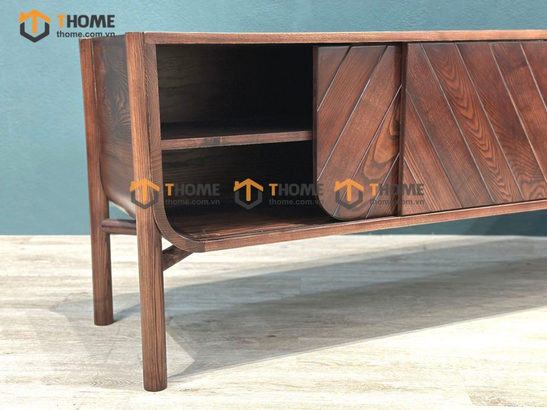 Tủ tivi gỗ sồi tự nhiên OP 2 cánh lùa ghép gỗ màu óc chó TTV-20SN