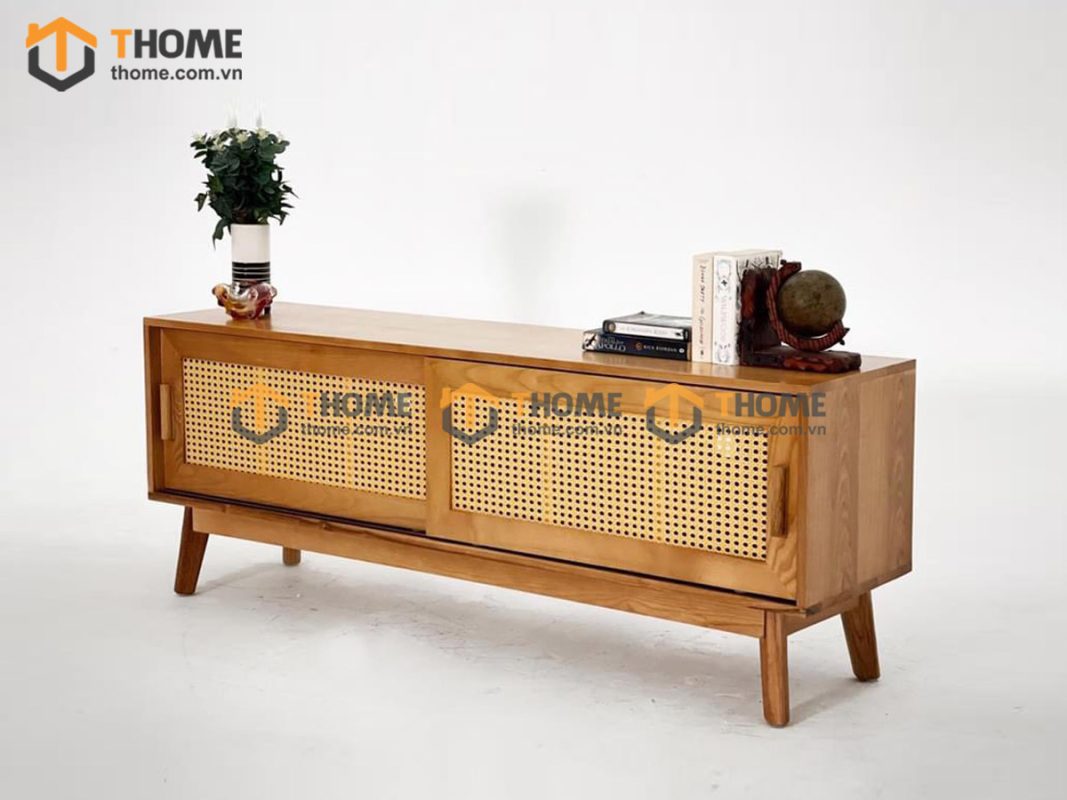 Hình ảnh thi công gỗ sồi tự nhiên showroom bằng mây TTTC-07SN