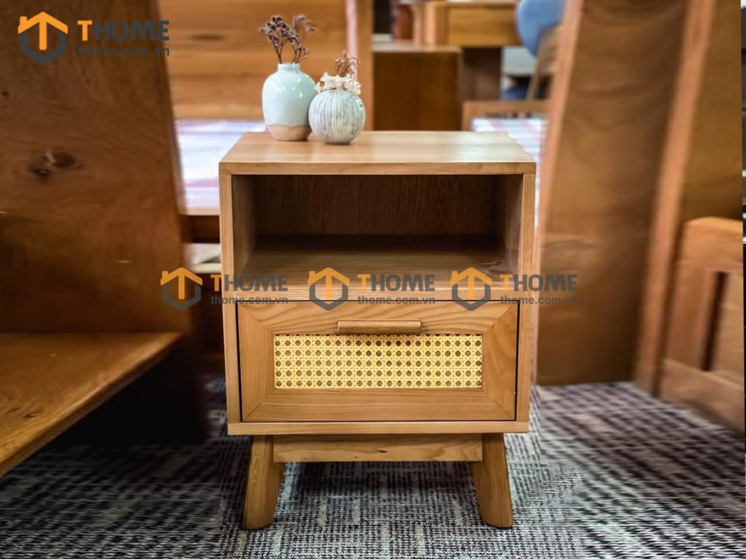 Hình ảnh thi công gỗ sồi tự nhiên showroom bằng mây TTTC-07SN