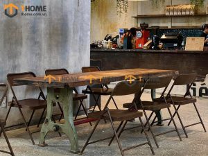 Hình ảnh thi công gỗ sồi tự nhiên quán cafe GHÉ 2 Đỗ Quang TTTC-04CF