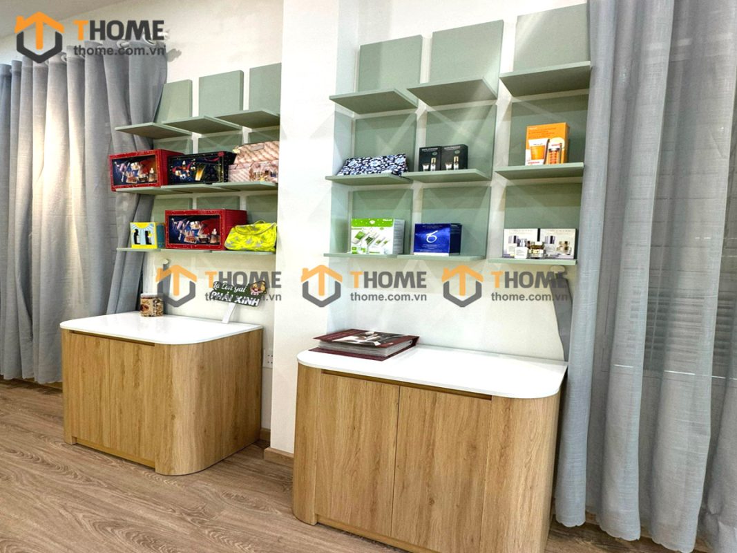 Hình ảnh thi công showroom mỹ phẩm Linh Lan Store Lê Lai TTTC-03SHOWROOM
