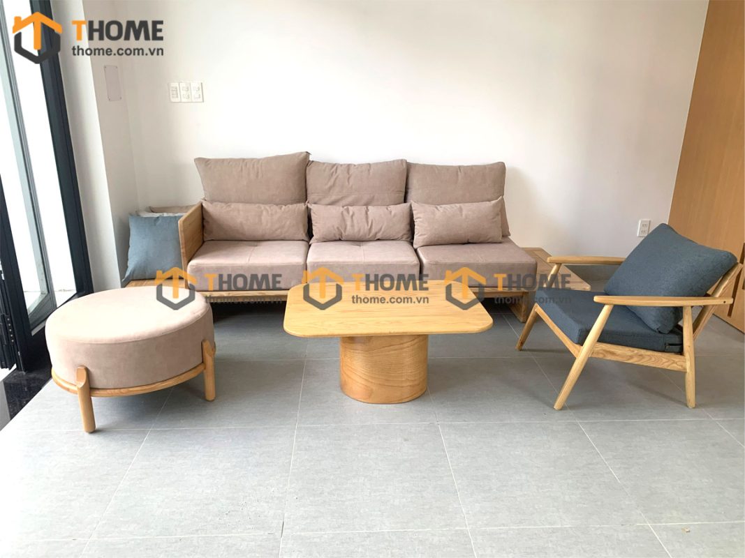 Hình ảnh thi công gỗ sồi tự nhiên nhà chị Hằng Ông Ích Đường TTTC-01SN
