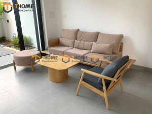 Hình ảnh thi công gỗ sồi tự nhiên nhà chị Hằng Ông Ích Đường TTTC-01SN