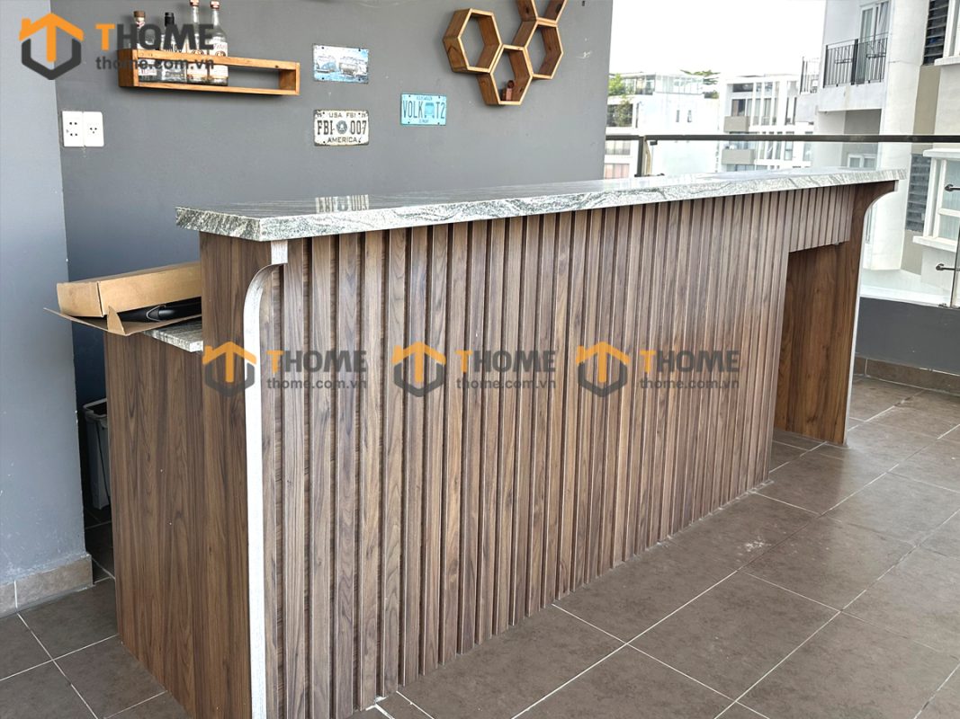 Hình ảnh thi công gỗ sồi tự nhiên nhà chị Khanh Monarchy TTTC-25SN