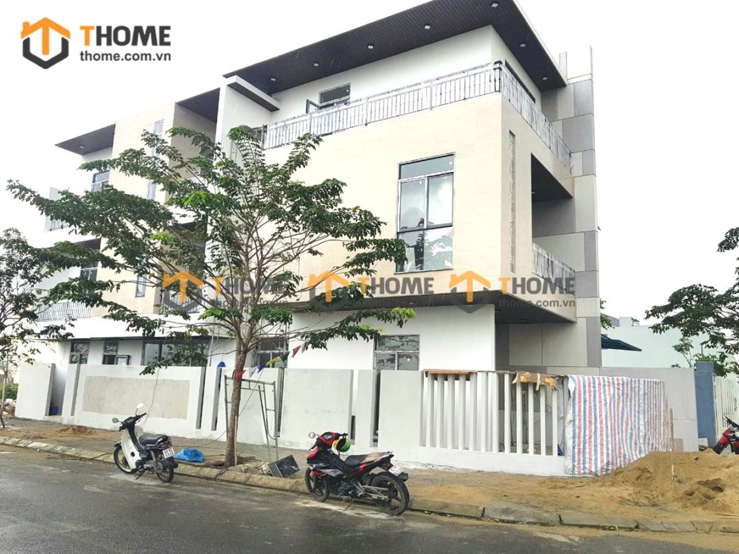 Hình ảnh thi công gỗ sồi tự nhiên nhà chị Lisa Nam Hòa Xuân TTTC-09SM