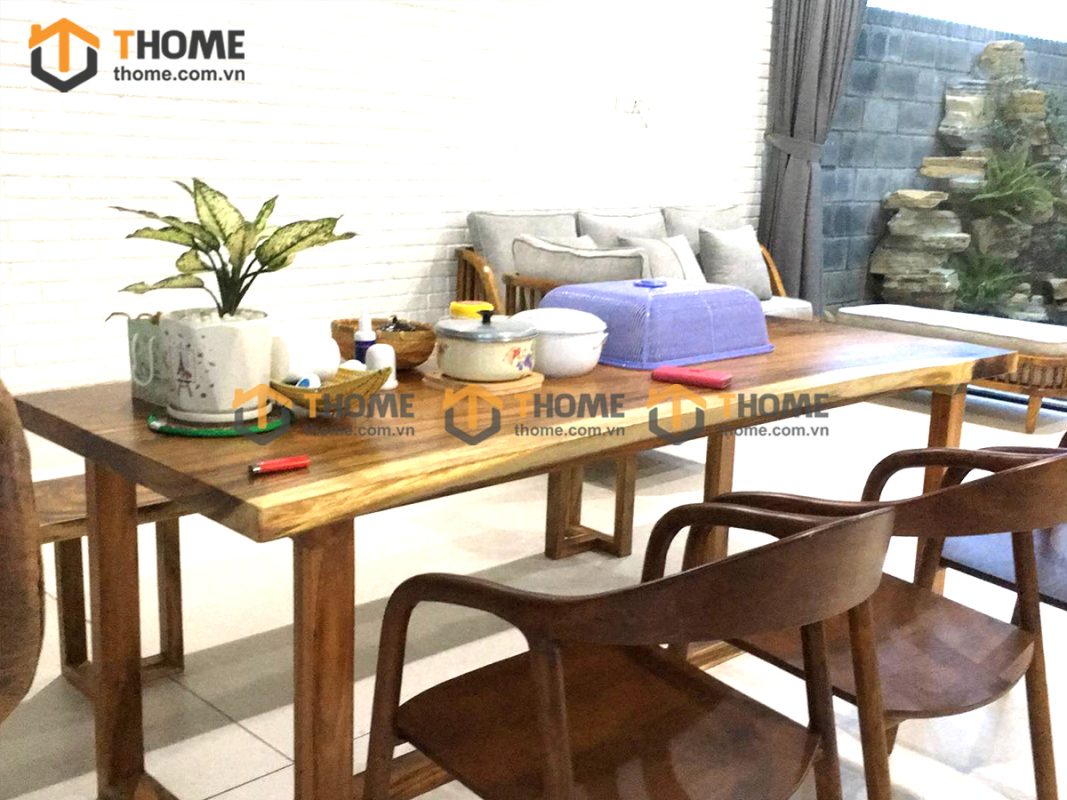 Hình ảnh thi công gỗ sồi tự nhiên nhà cô Hà Euro Villas TTTC-13SM