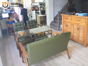 Hình ảnh thi công gỗ sồi nhà anh Trung Duy Tân TTTC-21SM