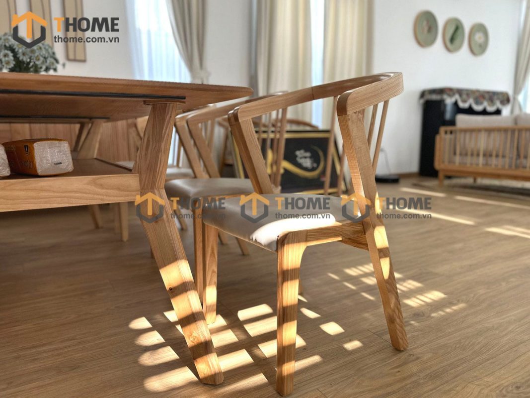Hình ảnh thi công gỗ sồi tự nhiên nhà anh Sơn Hòa Xuân TTTC-05SN