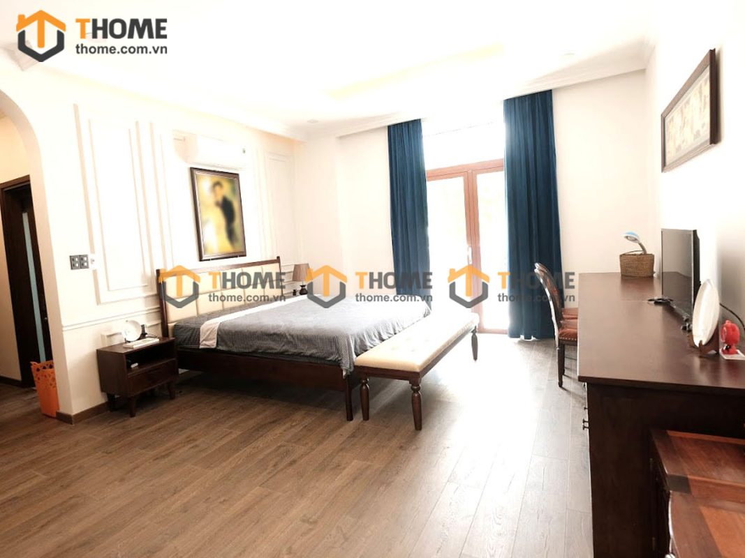 Hình ảnh thi công gỗ sồi tự nhiên nhà anh Lãm Phan Đăng Lưu TTTC-05SM