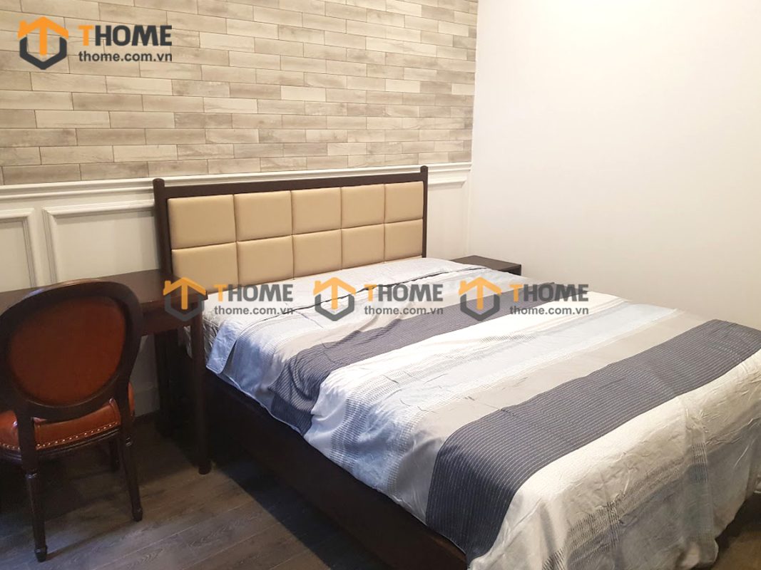 Hình ảnh thi công gỗ sồi tự nhiên nhà anh Lãm Phan Đăng Lưu TTTC-05SM
