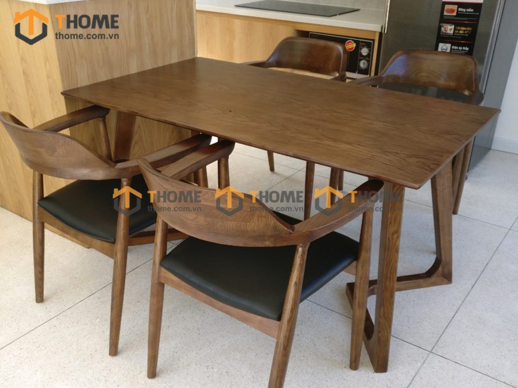 Hình ảnh thi công gỗ sồi tự nhiên nhà anh Nghĩa Cửa Đại Hội An TTTC-10SM