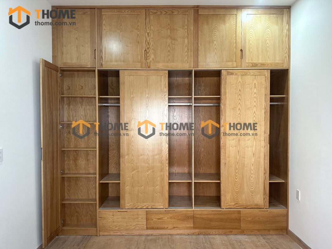 Hình ảnh thi công gỗ sồi tự nhiên nhà anh Vũ Điện Biên Phủ TTTC-21SN