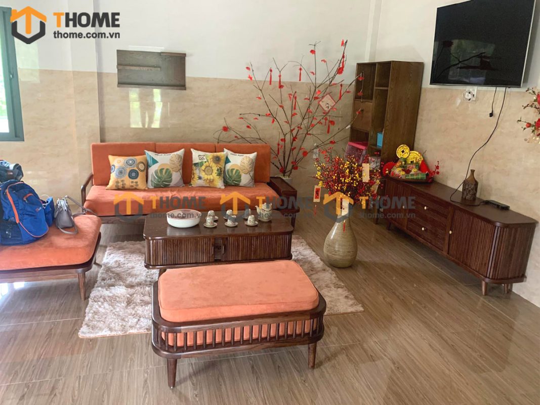 Hình ảnh thi công gỗ sồi tự nhiên nhà chị Giang Hòa Ninh TTTC-14SN