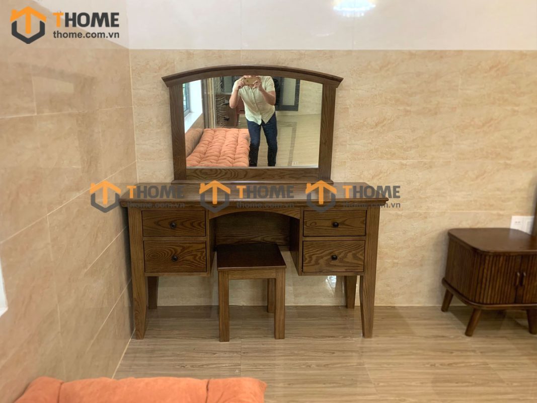 Hình ảnh thi công gỗ sồi tự nhiên nhà chị Giang Hòa Ninh TTTC-14SN