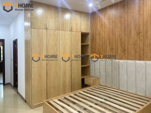 Hình ảnh thi công gỗ sồi tự nhiên nhà chị Tâm Thăng Long TTTC-13SN