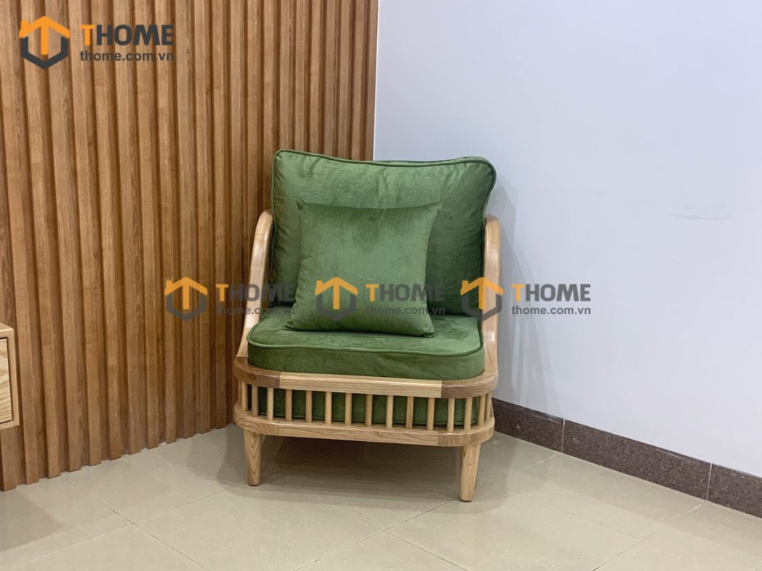 Hình ảnh thi công gỗ sồi tự nhiên nhà chị Tâm Thăng Long TTTC-13SN