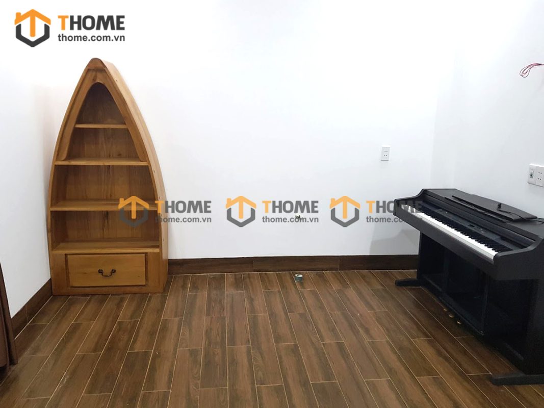 Hình ảnh thi công gỗ sồi tự nhiên nhà chị Út Võ Văn Kiệt TTTC-19SM
