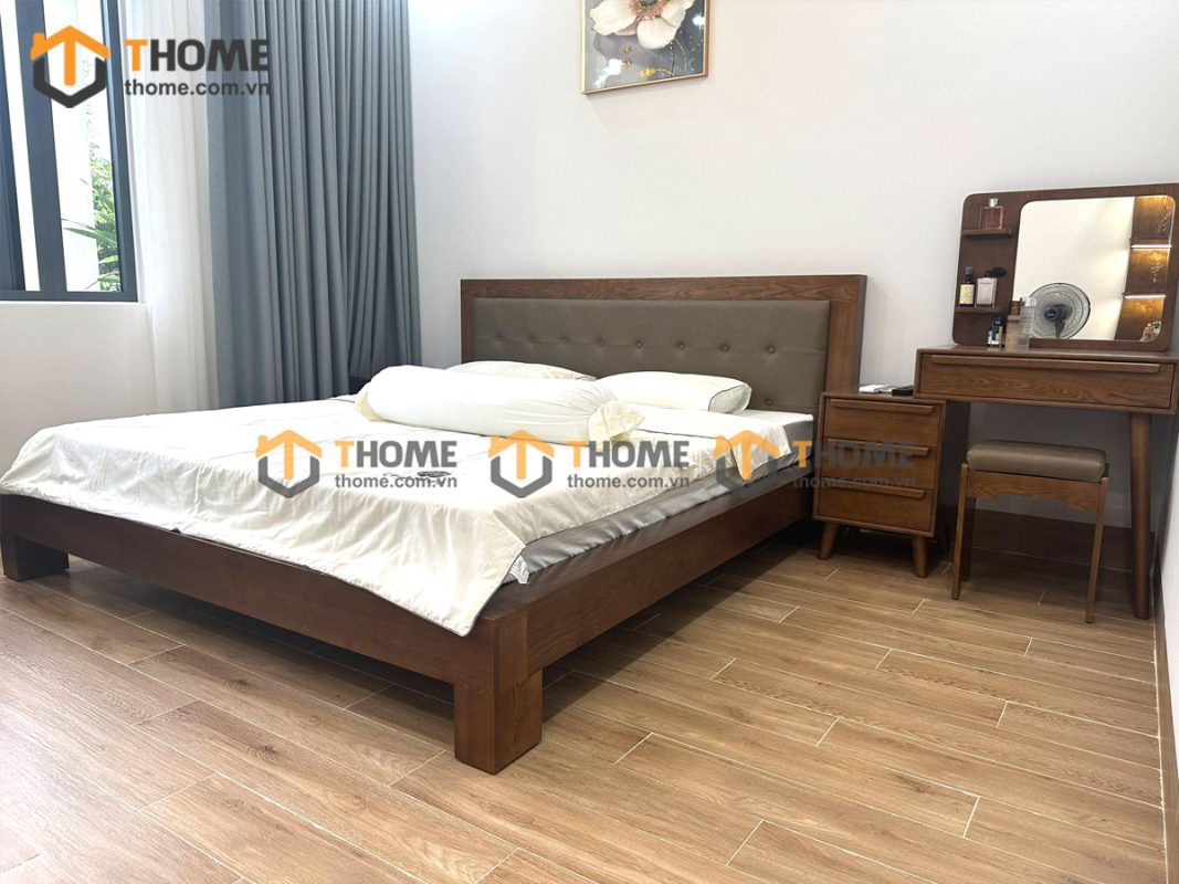 Hình ảnh thi công gỗ sồi tự nhiên nhà chị Thu Nam Việt Á TTTC-02SN