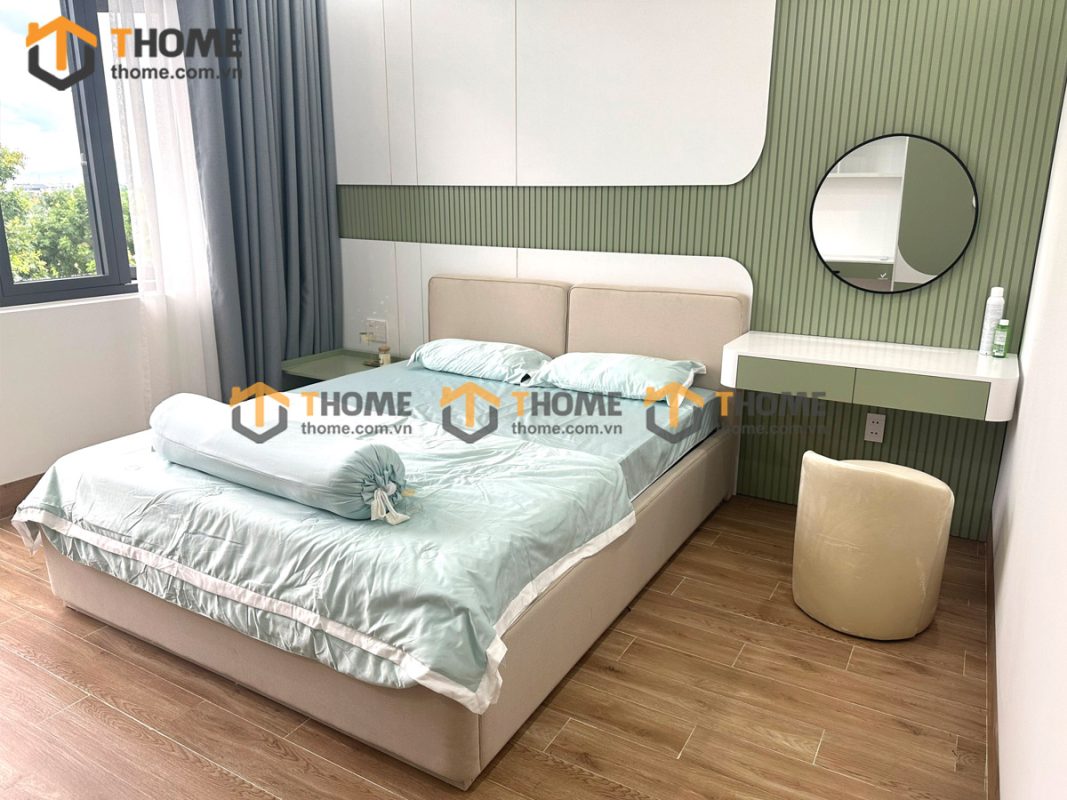 Hình ảnh thi công gỗ sồi tự nhiên nhà chị Thu Nam Việt Á TTTC-02SN