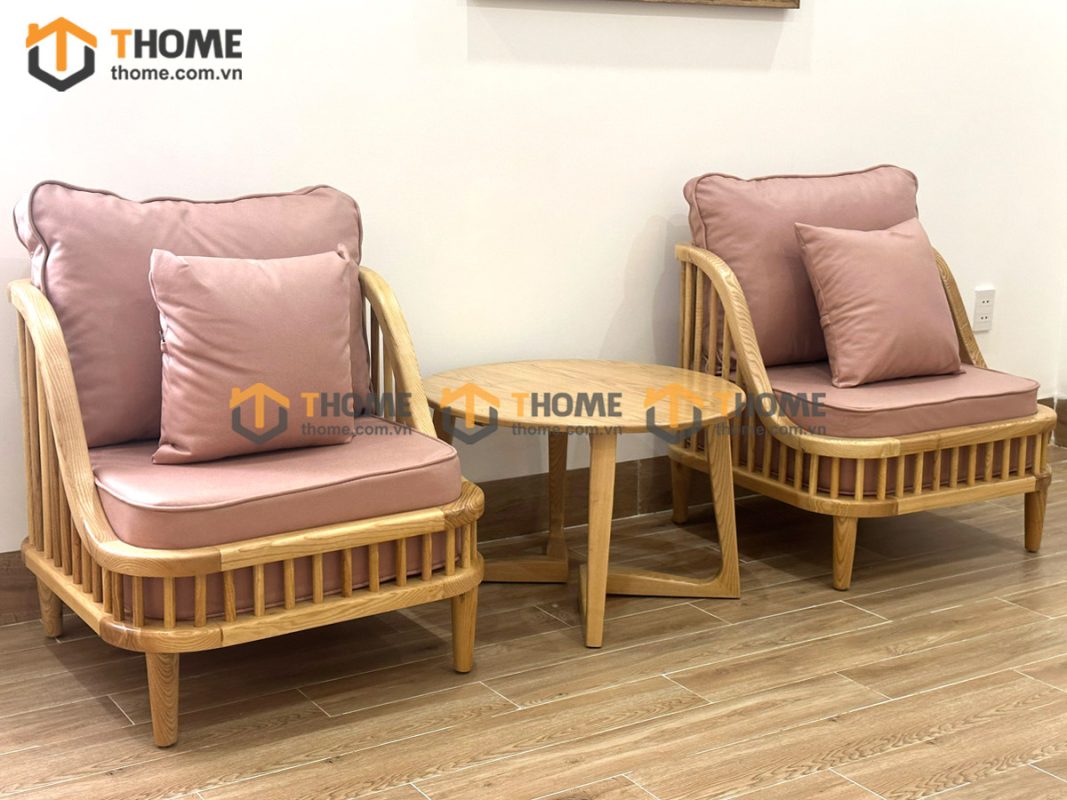 Hình ảnh thi công gỗ sồi tự nhiên nhà chị Thu Nam Việt Á TTTC-02SN