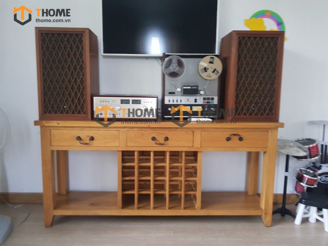 Tủ rượu gỗ sồi tự nhiên 3 hộc kéo 20 ô TR-02SM