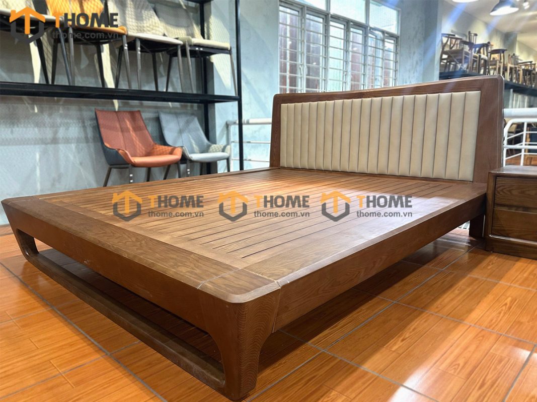 Giường ngủ gỗ sồi tự nhiên đầu nệm Bali GNĐN-14SM